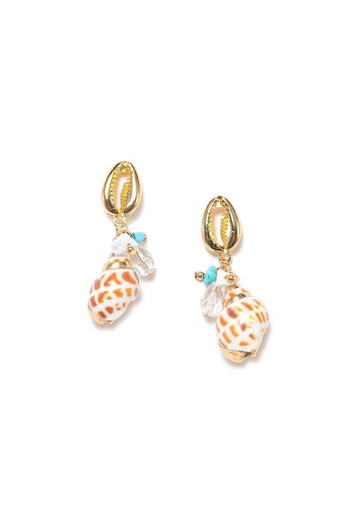 Shell shape earrings