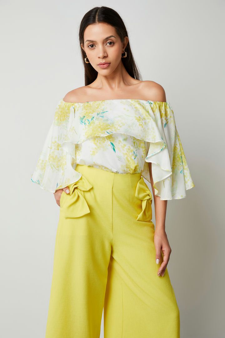 Off-shoulder ruffled top