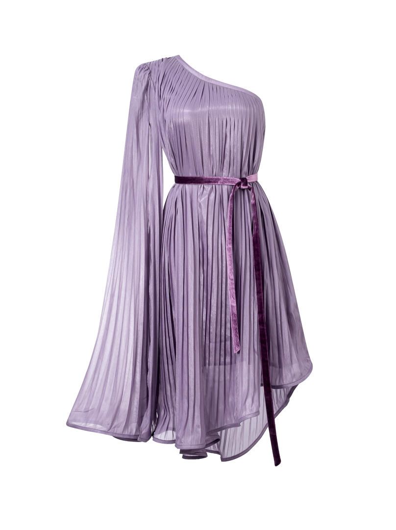 Asymmetrical pleats dress