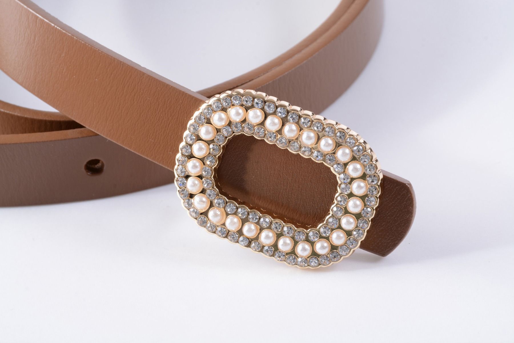 Pearl Buckle belt