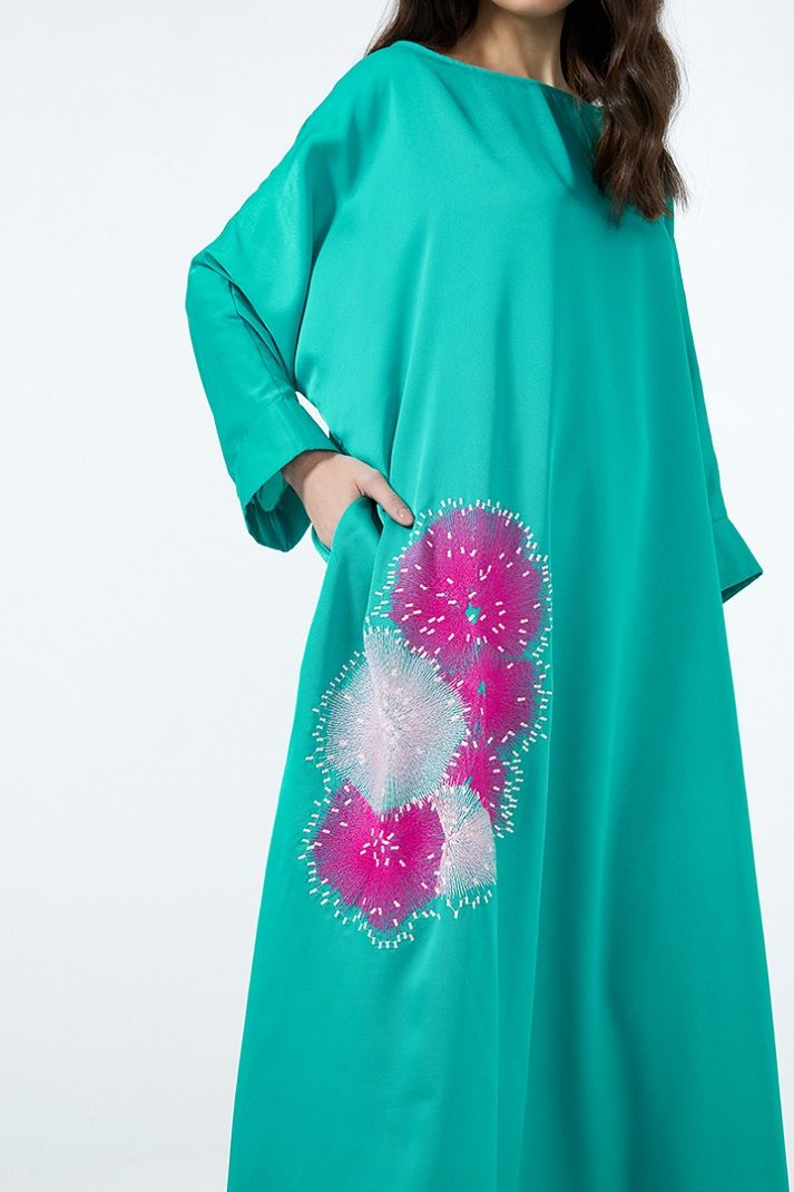 Embroidered kaftan