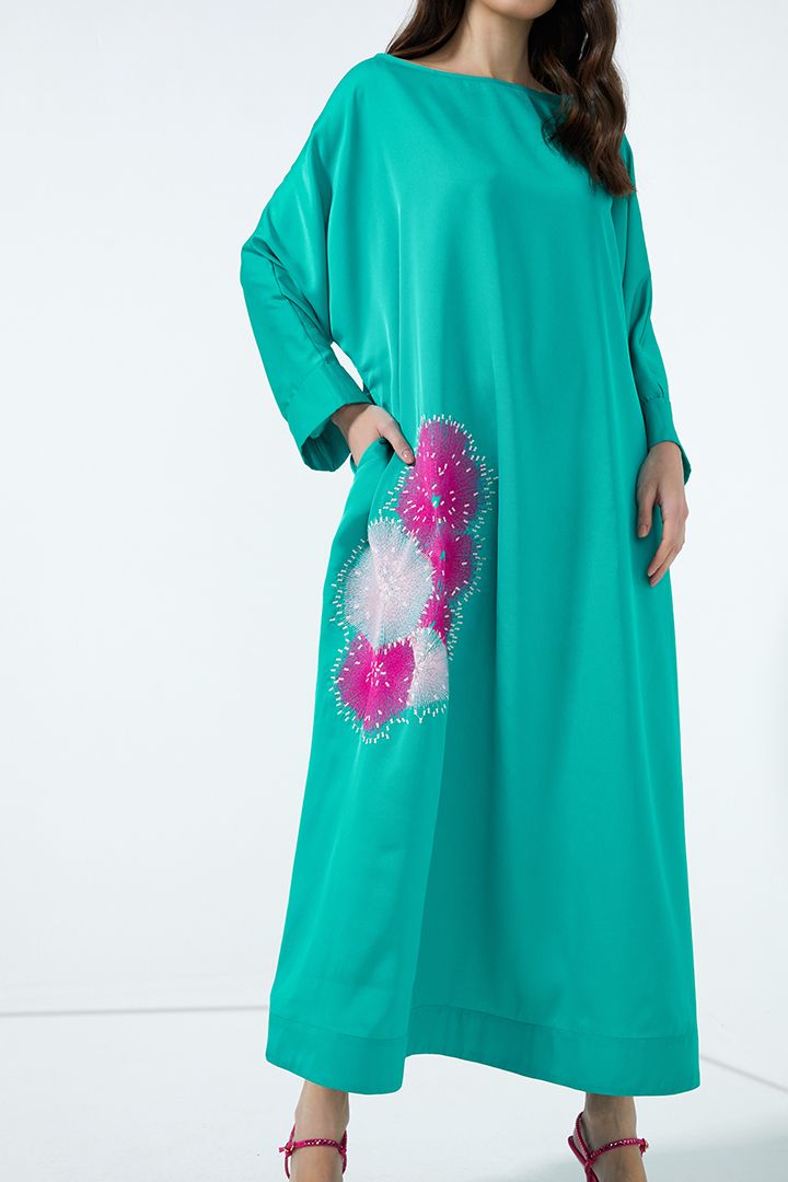 Embroidered kaftan