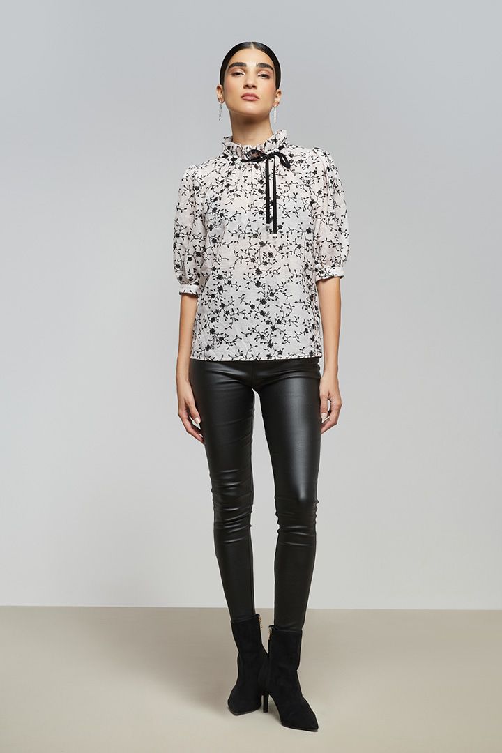 Jacquard printed blouse