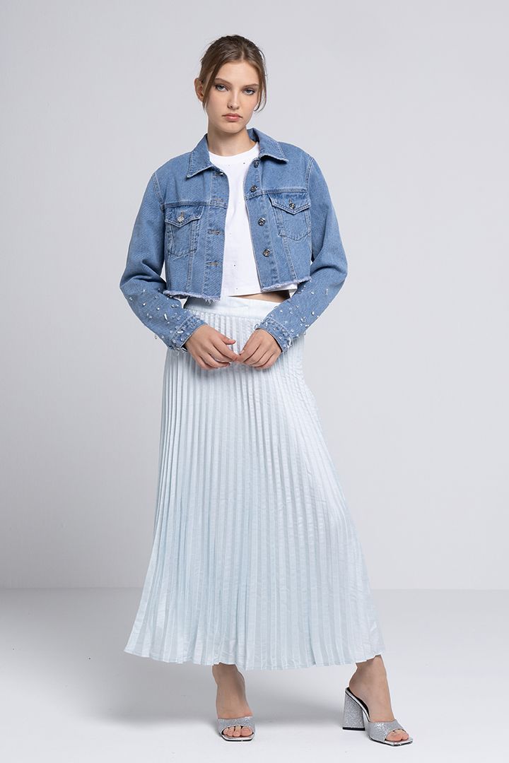 Pleated A-line skirt