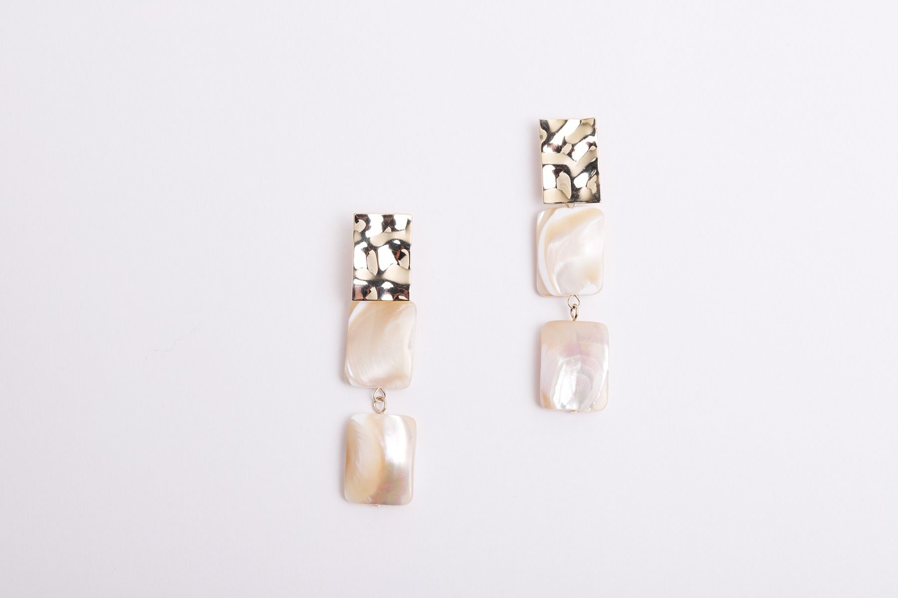 Drop shells earrings