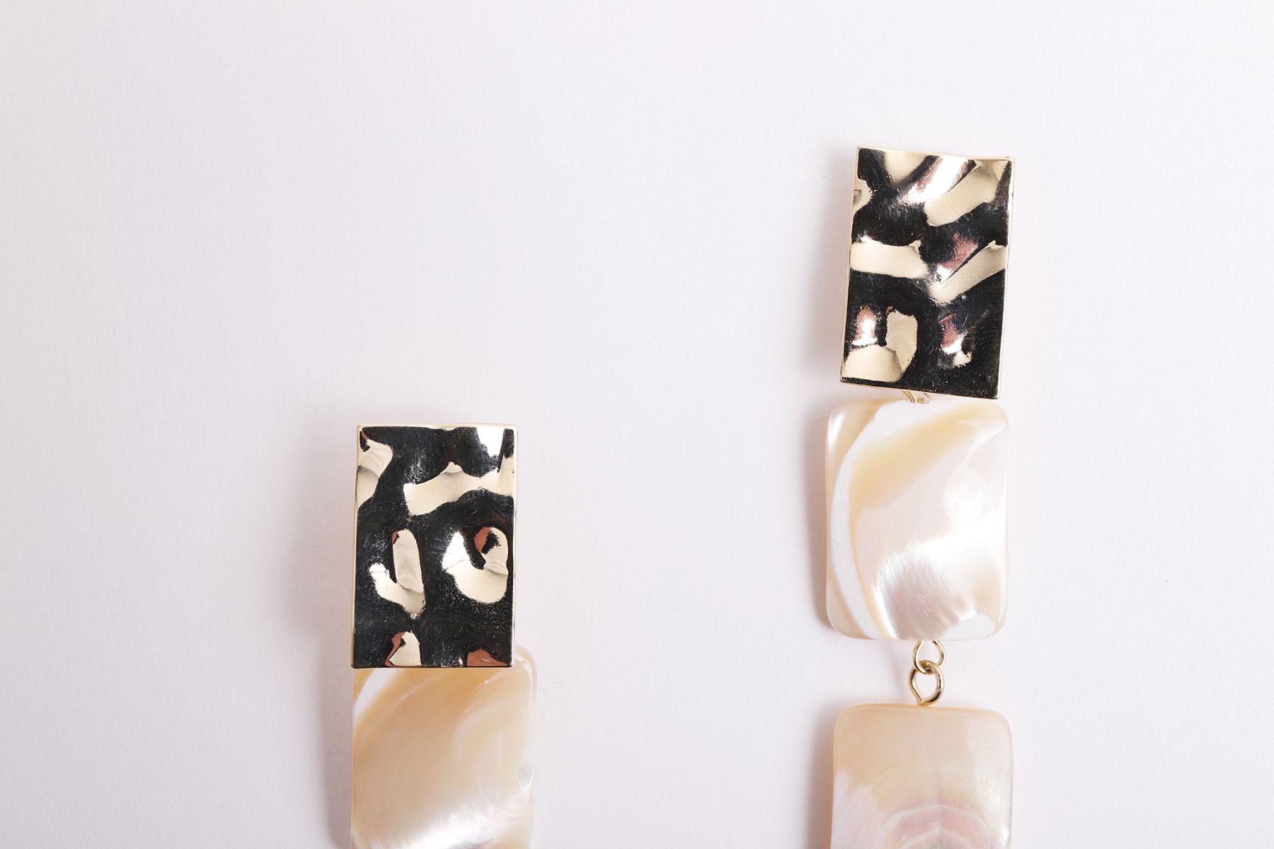 Drop shells earrings