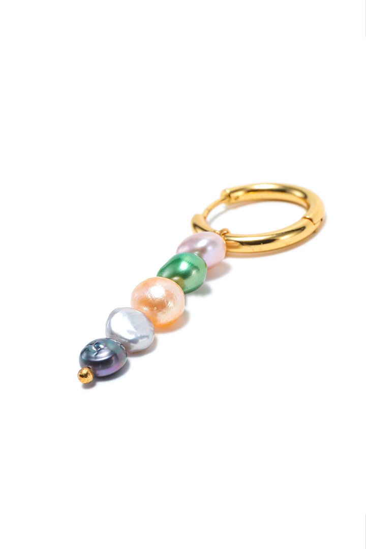 Multi tone pearls earrings